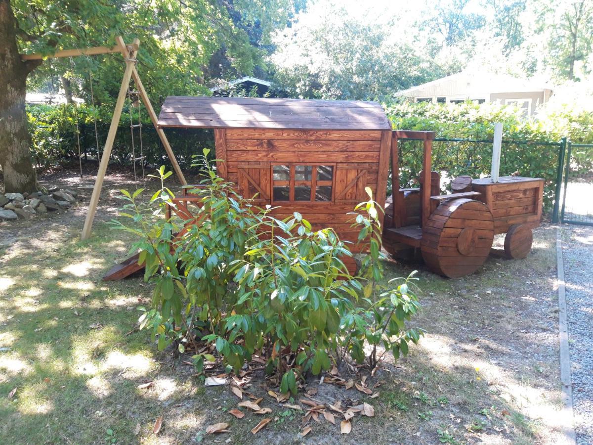 Vakantiehuisje Lanaken Zewnętrze zdjęcie