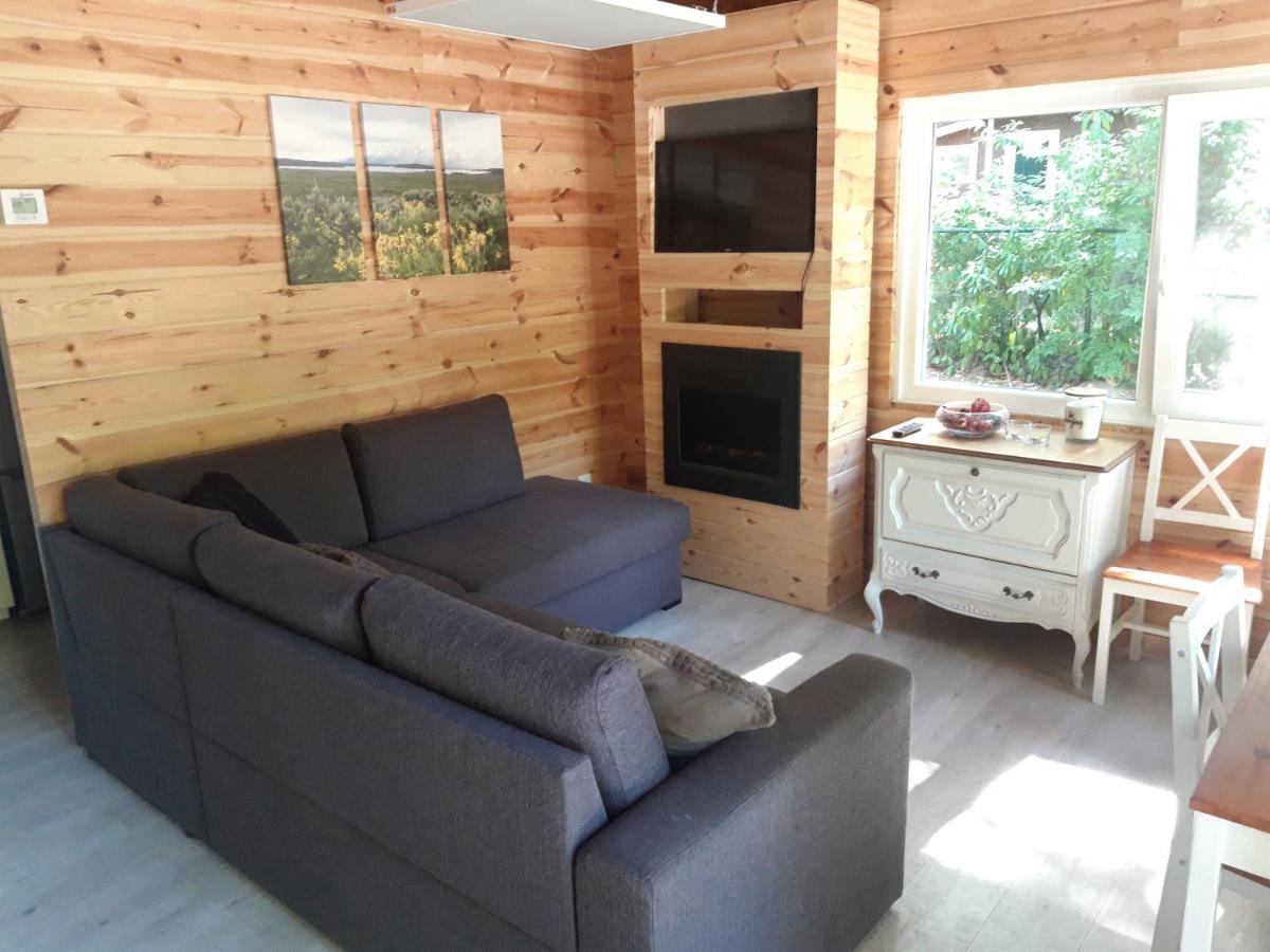 Vakantiehuisje Lanaken Zewnętrze zdjęcie